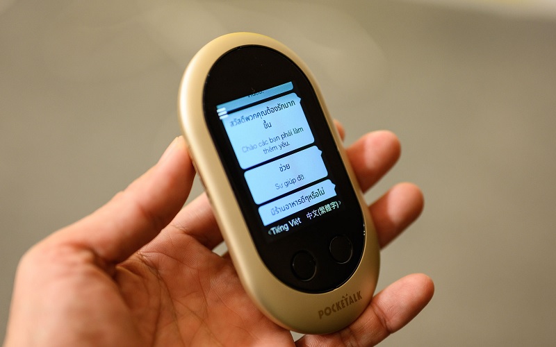 Máy phiên dịch cầm tay